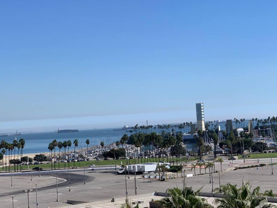 A Corner Unit With Ocean Views From Every Room Лонг Бич Экстерьер фото