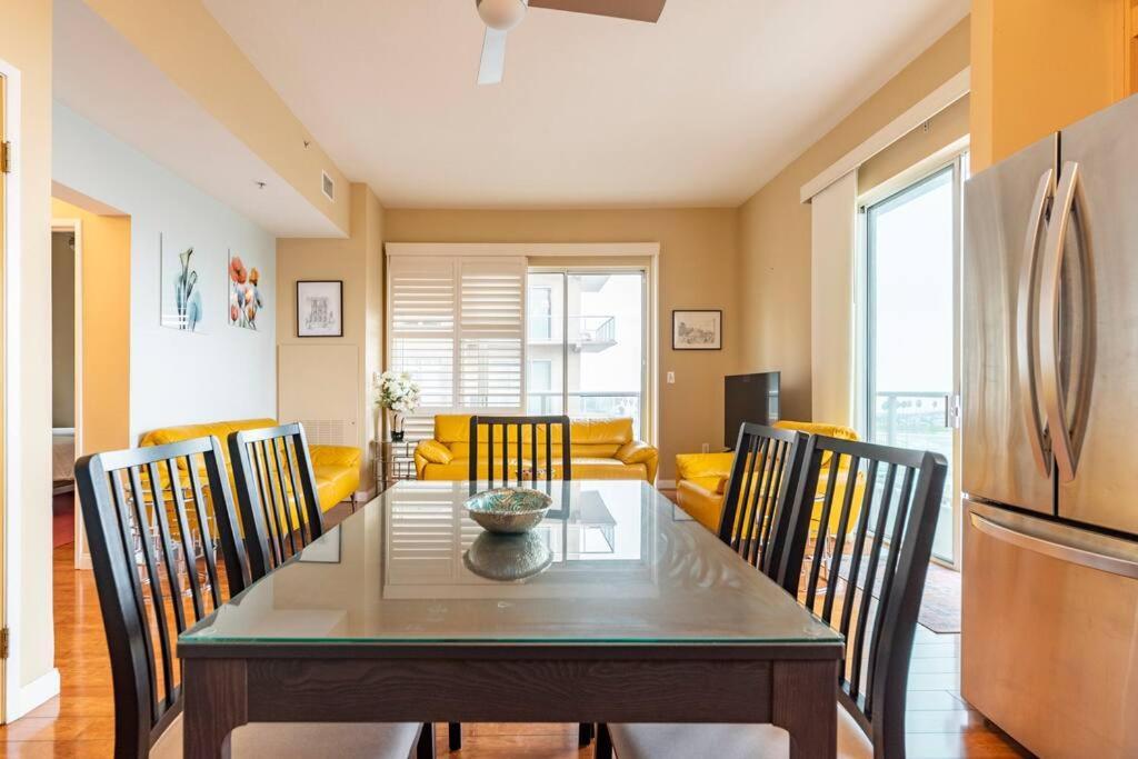 A Corner Unit With Ocean Views From Every Room Лонг Бич Экстерьер фото